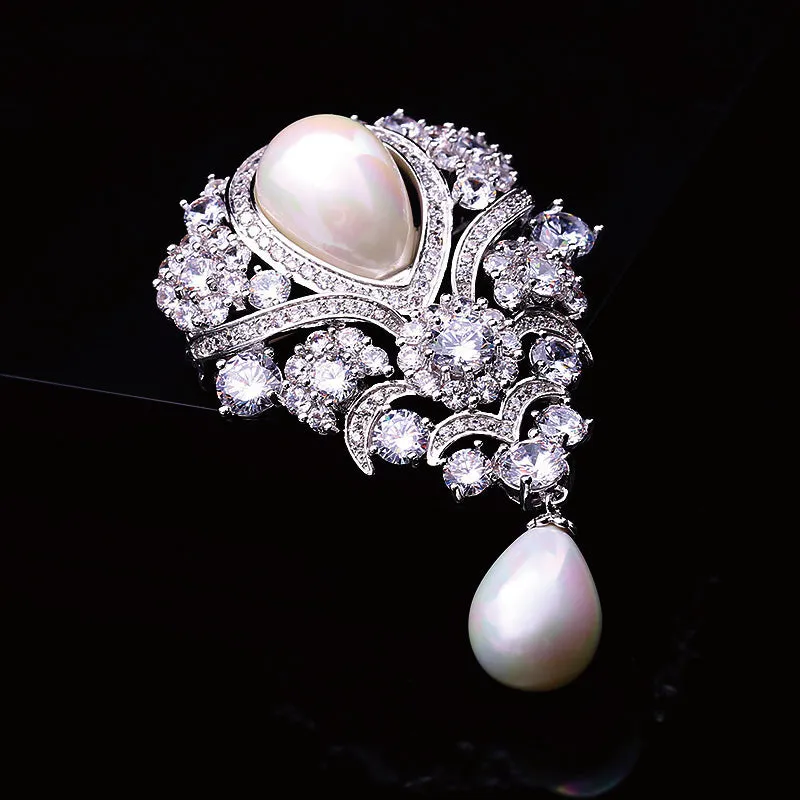 Court-style Alloy Imitation Pearls Zirconite Wedding Brooch