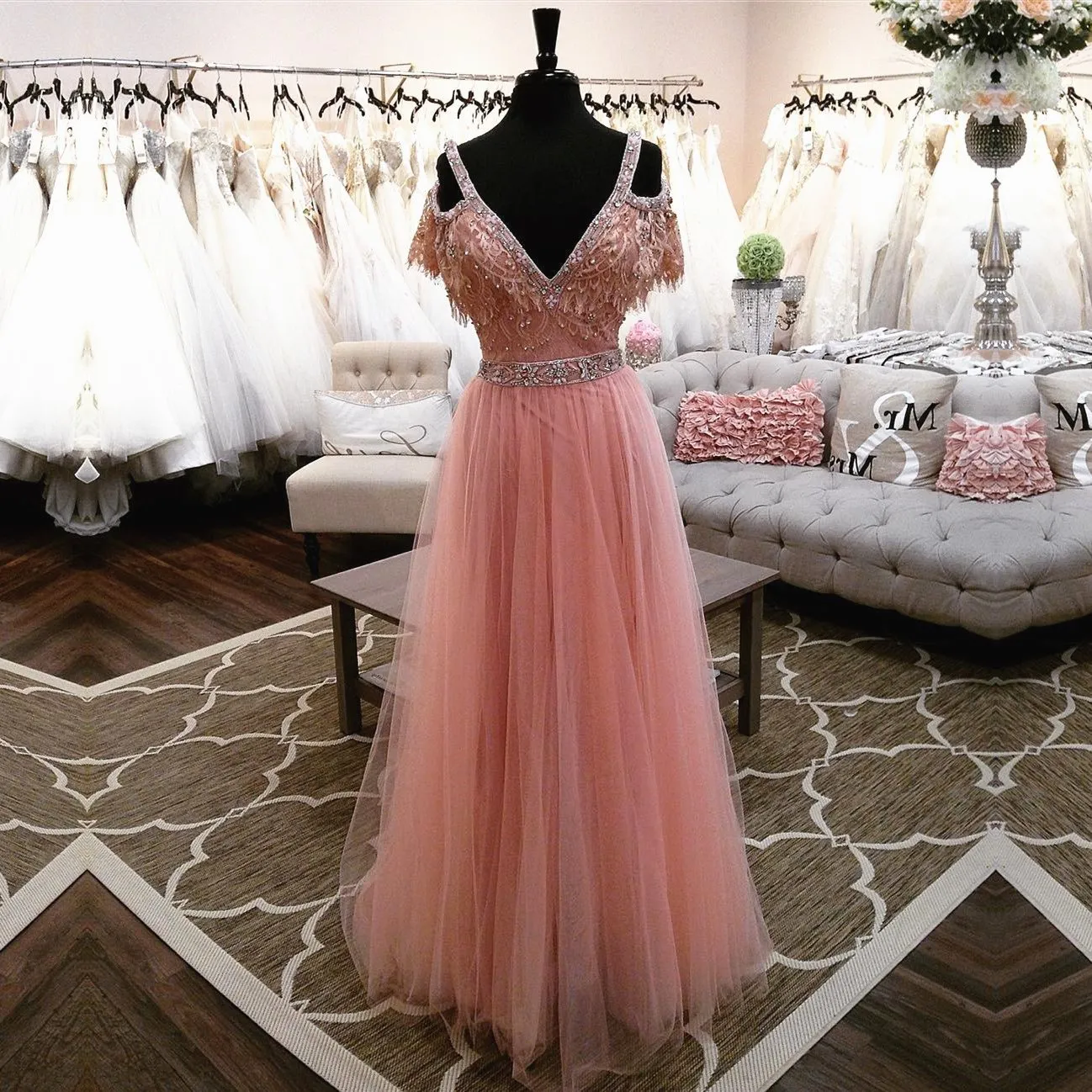 Elegant Off The Shoulder Long Tulle Pink Prom Dresses Evening Gowns 2017