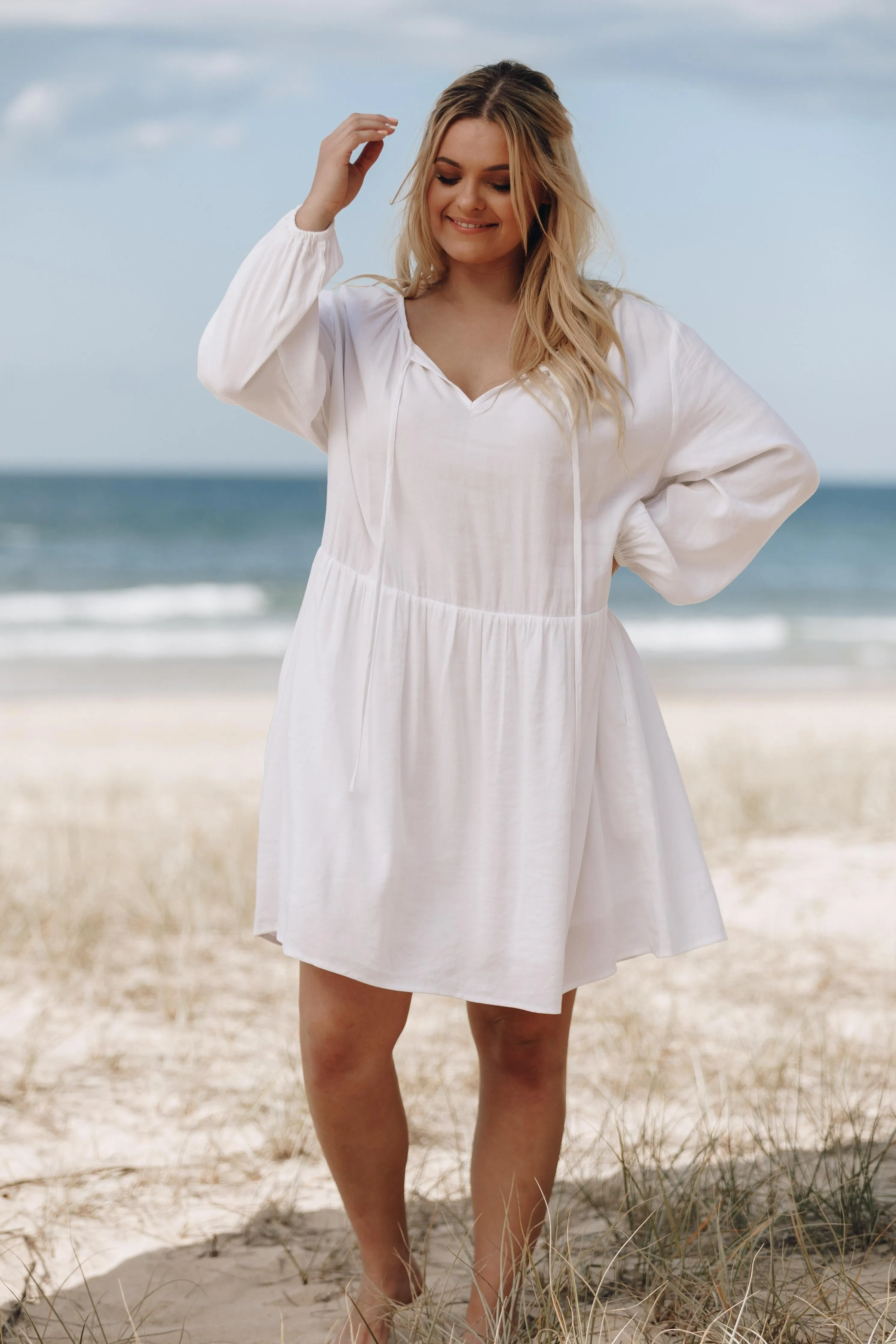 FINAL SALE Long Sleeve Tie Front Midi Dress in White