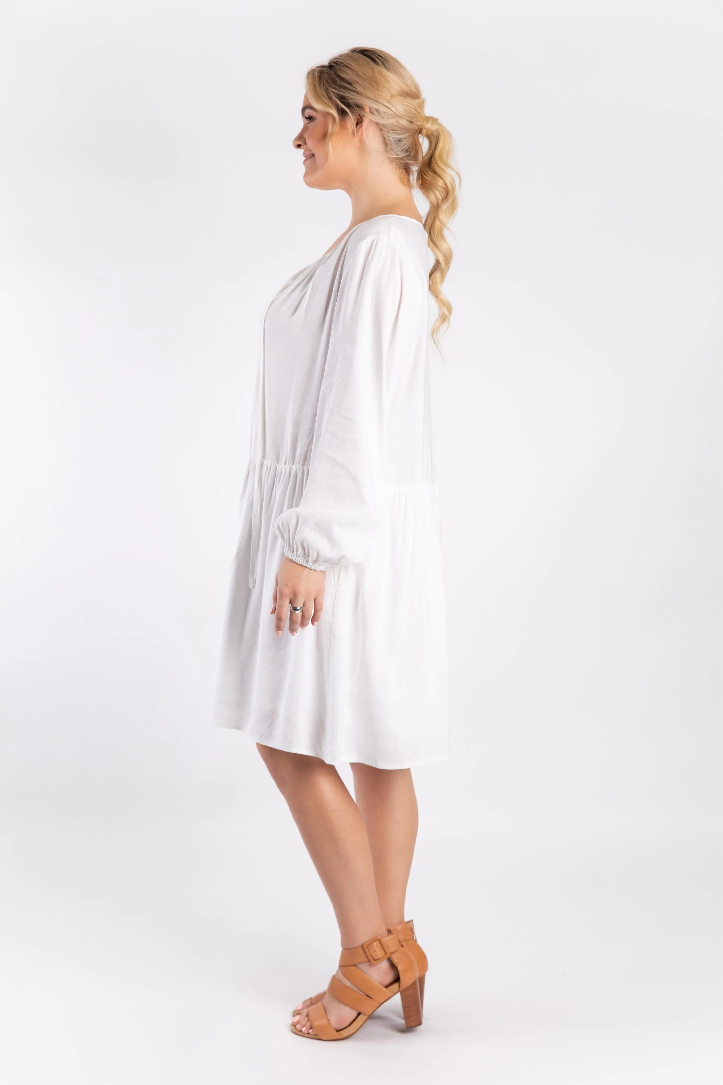 FINAL SALE Long Sleeve Tie Front Midi Dress in White