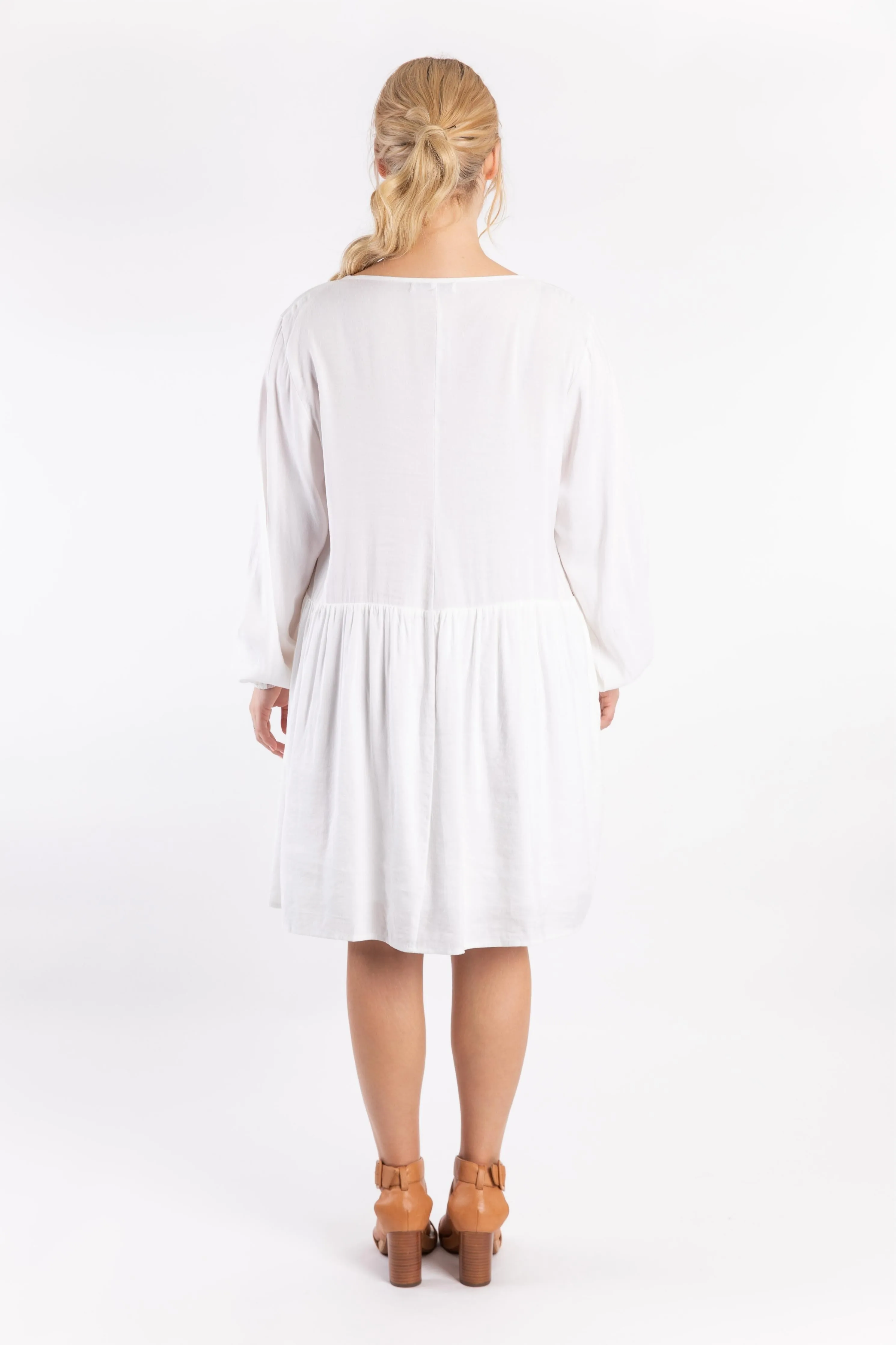 FINAL SALE Long Sleeve Tie Front Midi Dress in White