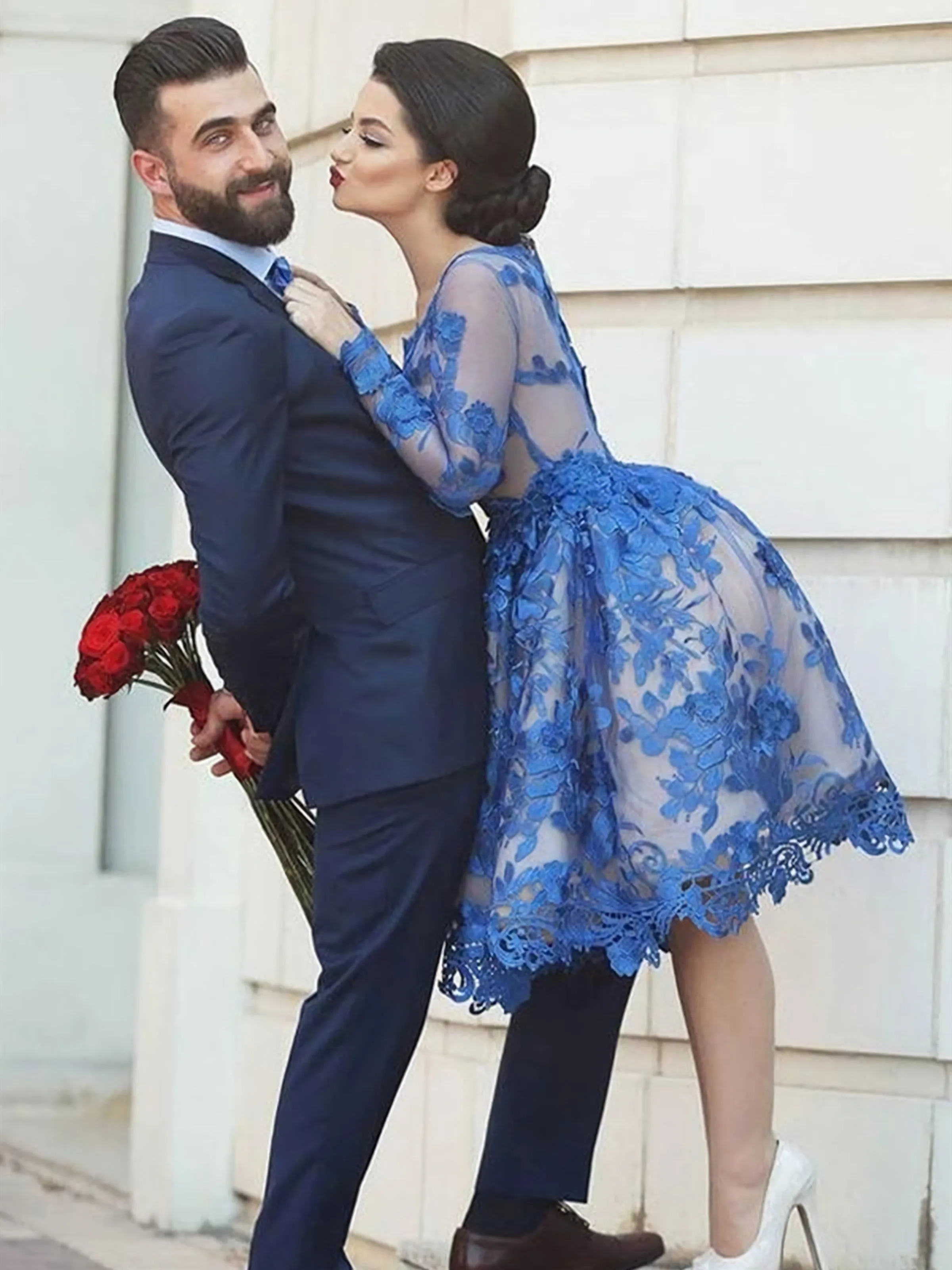 Long Sleeves Knee Length Short Blue Lace Prom Dresses