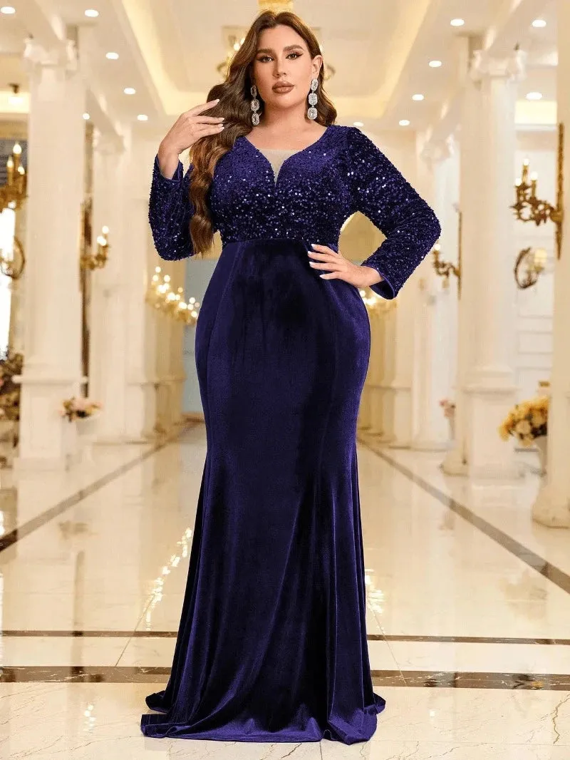 Plus Size Green Velvet Glitter V-Neck Long Sleeve Dress