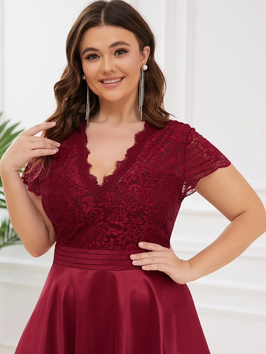 A-line Cocktail Dress with Pockets for Plus Size Featuring V-neck and Lace Bodice