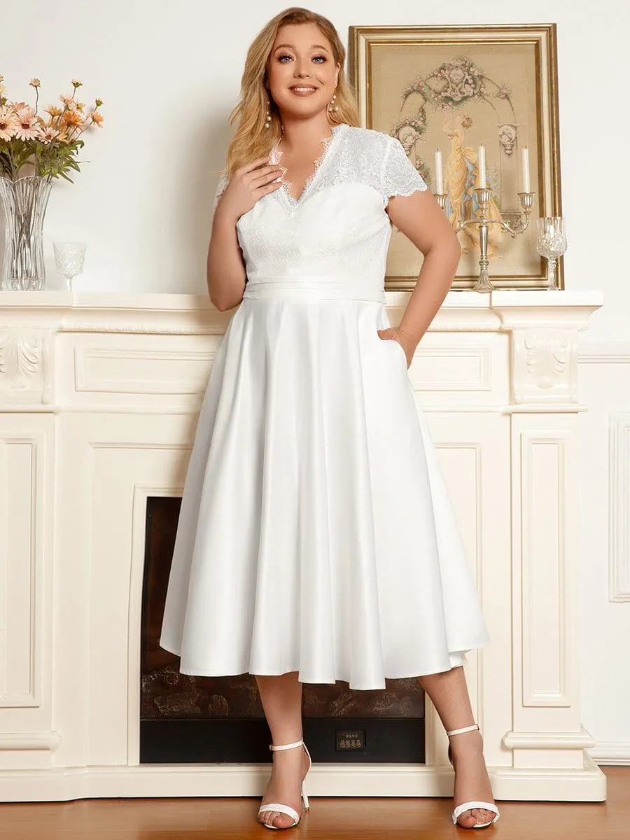 A-line Cocktail Dress with Pockets for Plus Size Featuring V-neck and Lace Bodice