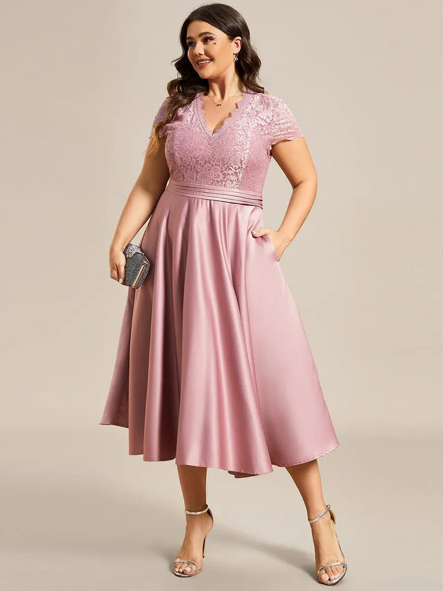 A-line Cocktail Dress with Pockets for Plus Size Featuring V-neck and Lace Bodice