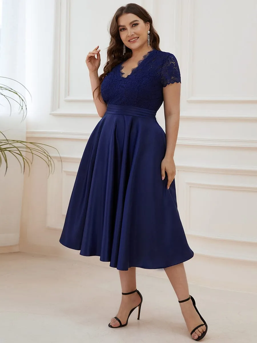 A-line Cocktail Dress with Pockets for Plus Size Featuring V-neck and Lace Bodice