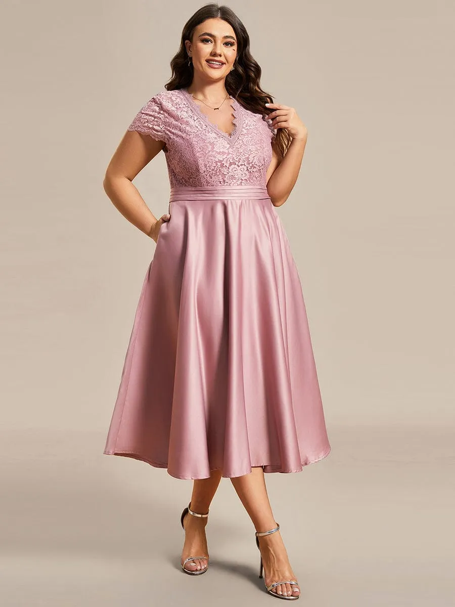 A-line Cocktail Dress with Pockets for Plus Size Featuring V-neck and Lace Bodice