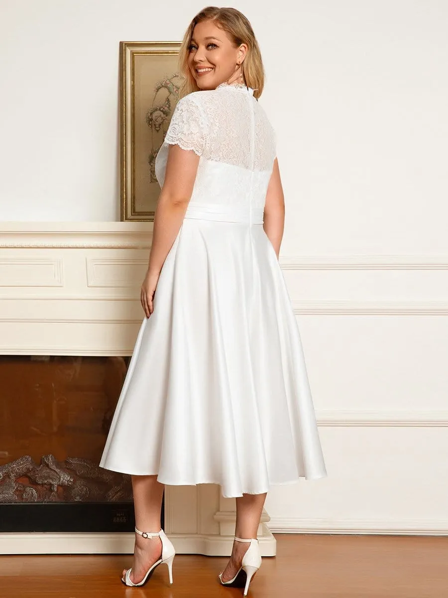 A-line Cocktail Dress with Pockets for Plus Size Featuring V-neck and Lace Bodice