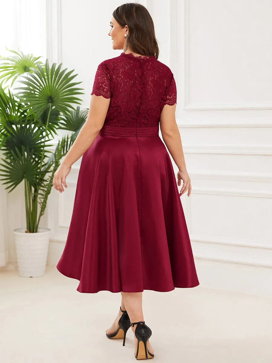 A-line Cocktail Dress with Pockets for Plus Size Featuring V-neck and Lace Bodice